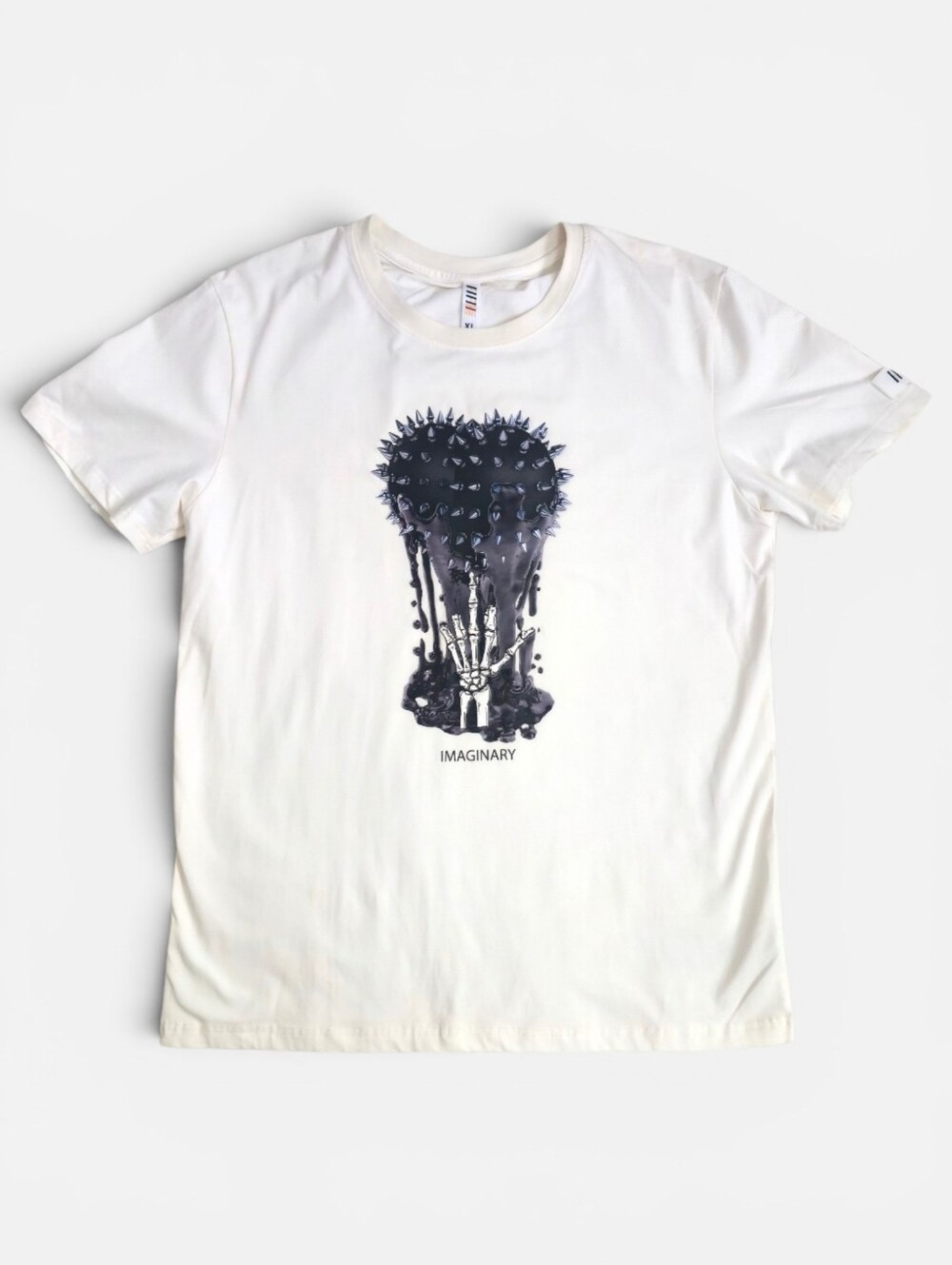 Fifth Loop NWT Men's Streetwear Spiked Black Heart Graphic Cream Tee